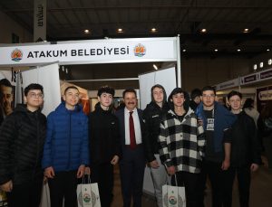 Cemil Deveci, “Orta Karadeniz Kariyer Fuarı” açılışında gençlerle buluştu